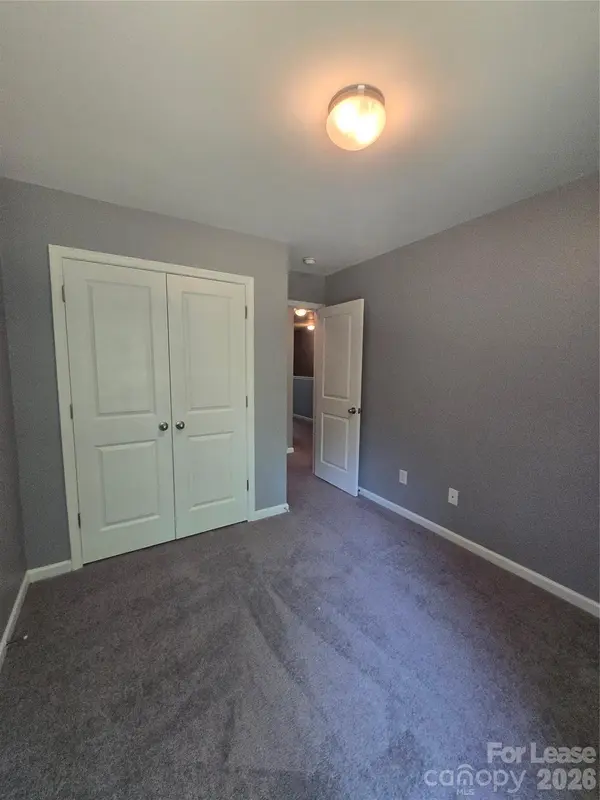 9116 Bradstreet Commons WAY, Charlotte, NC 28215