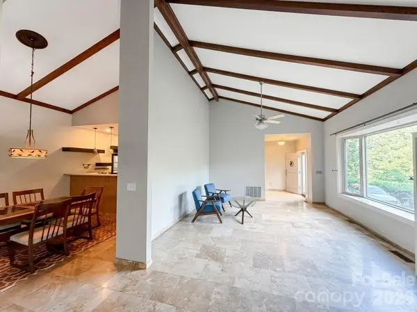 506 Country Club RD, Tryon, NC 28782
