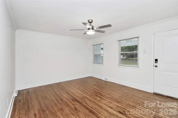 405 Pine ST, Mount Holly, NC 28120