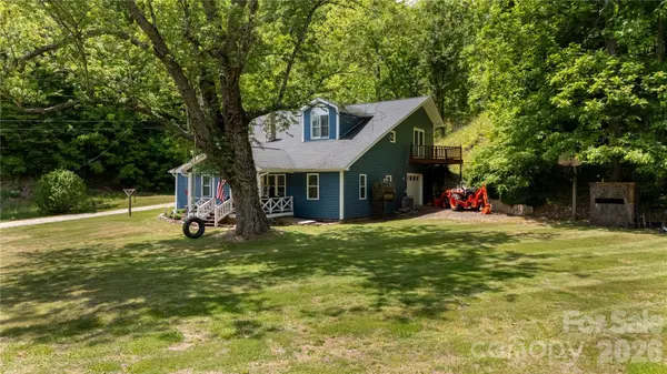 84 Sheets Farm RD, Bakersville, NC 28705