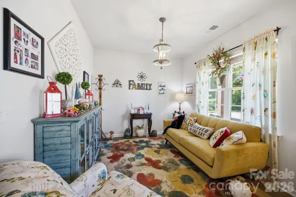 5688 Newton WAY, Maiden, NC 28650