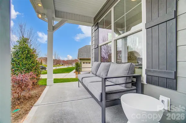1311 Wiggins DR, Gastonia, NC 28054