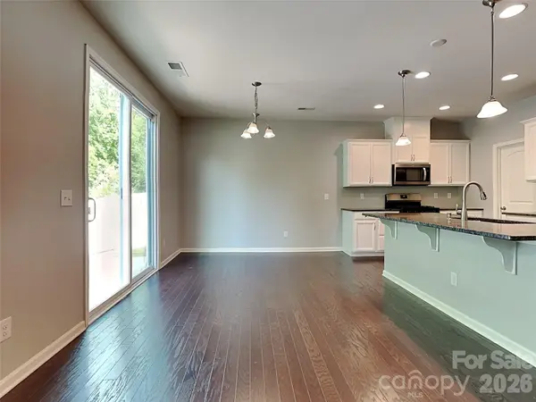 9425 Hartington PL, Charlotte, NC 28269