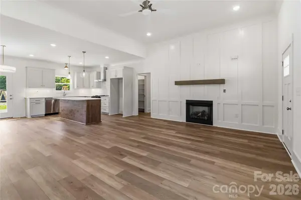 352 Adams RD, Clover, SC 29710
