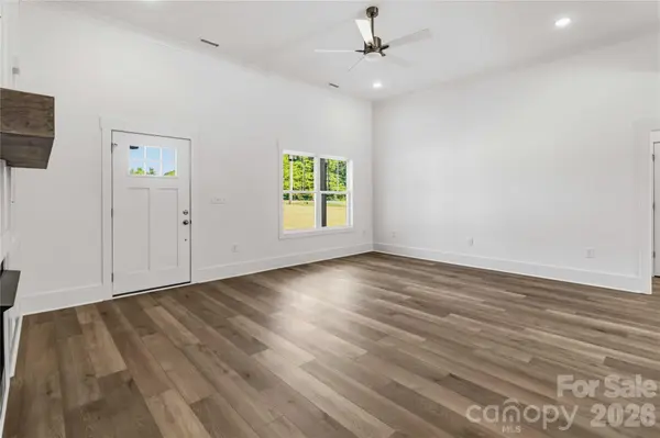 352 Adams RD, Clover, SC 29710