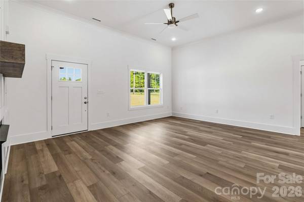 352 Adams RD, Clover, SC 29710