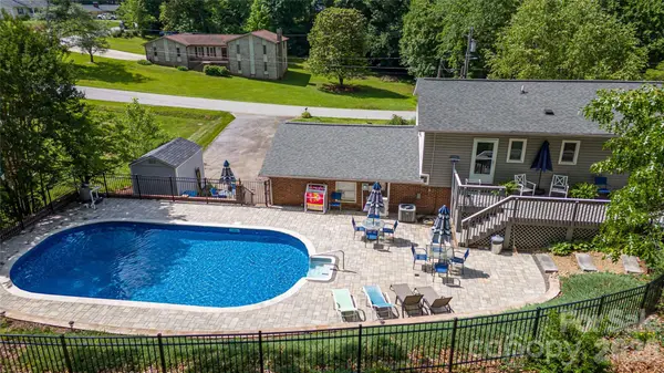 2959 Ramblewoods DR, Valdese, NC 28690