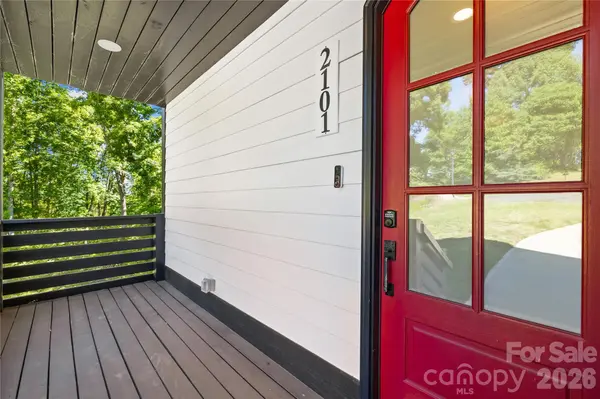 2101 Highland View LN, Charlotte, NC 28214