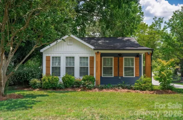 1215 W Fourth AVE, Gastonia, NC 28052