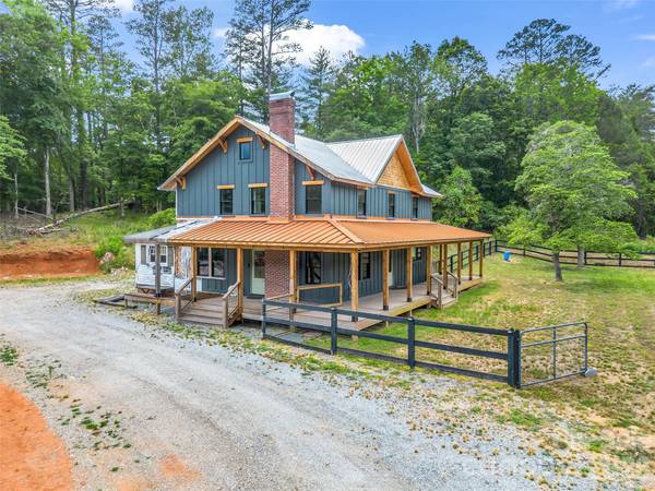 6651 US 64/74A HWY, Lake Lure, NC 28746