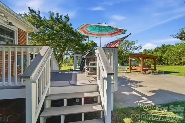 1821 Overbrook RD, Kershaw, SC 29067
