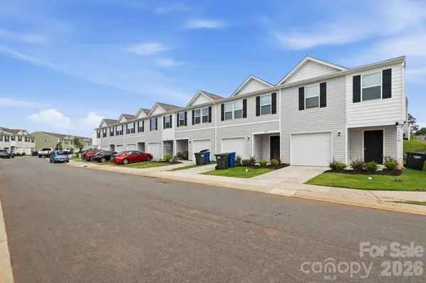 1941 Tranquility CIR #D, Newton, NC 28658