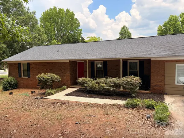 1709 Andover ST NW, Concord, NC 28027