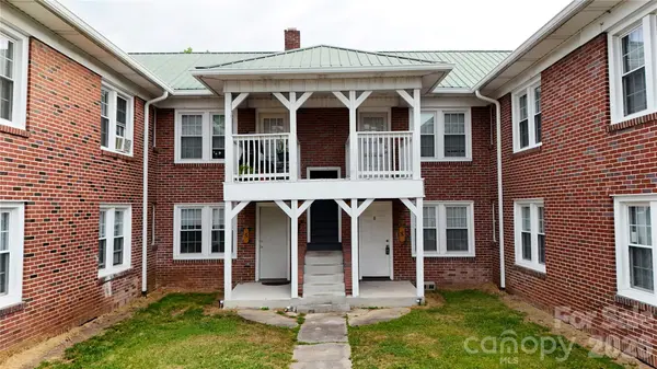 1007 S Main ST, Mount Airy, NC 27030