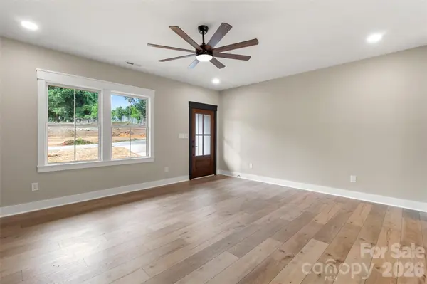 29 Hartman PL, Concord, NC 28027