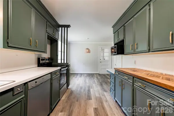809 Forest Hill DR, Shelby, NC 28150