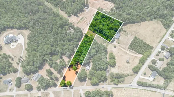 00 Cape Hickory RD, Hickory, NC 28601