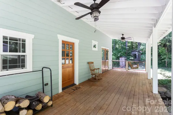 1621 Upward WAY, Waynesville, NC 28786