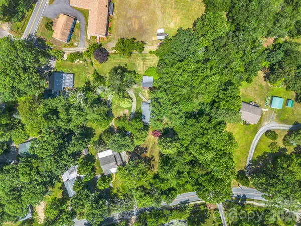 813 Montreat RD, Black Mountain, NC 28711