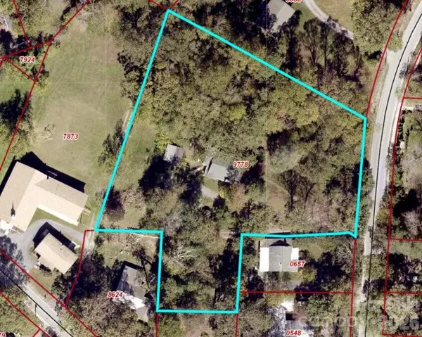 813 Montreat RD, Black Mountain, NC 28711