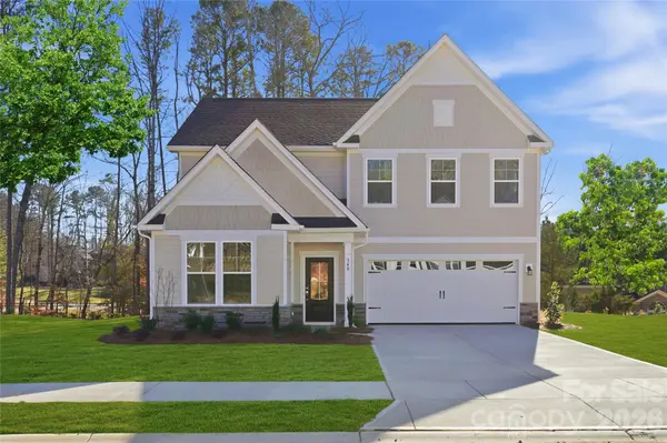 6420 Ludell LN, Charlotte, NC 28215