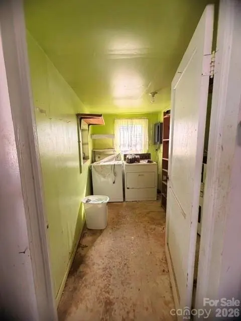 1081 Ashworth RD, Marion, NC 28752