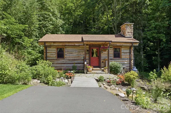 635/634 Little Horse CRK, Newland, NC 28657