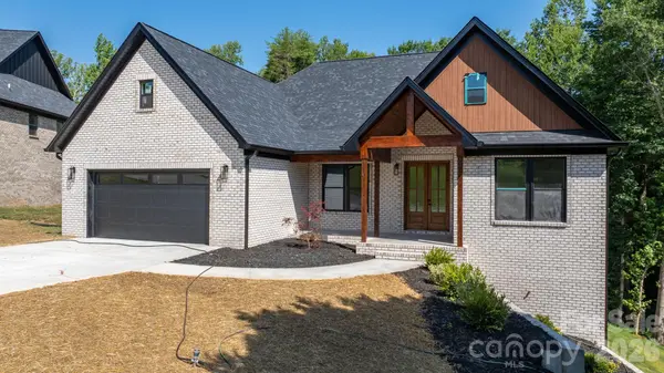 730 Chatsworth CIR SE, Lenoir, NC 28645