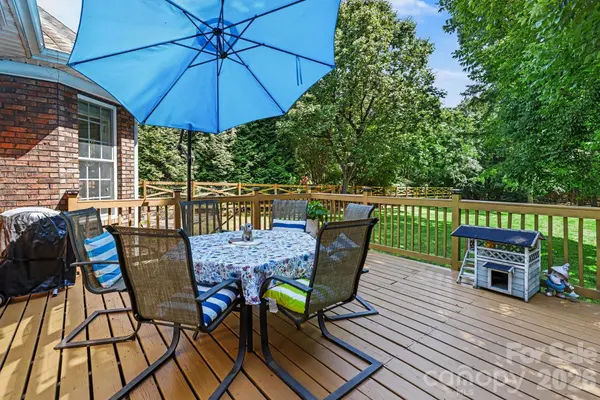 163 Evening Shadow RD, Lake Wylie, SC 29710