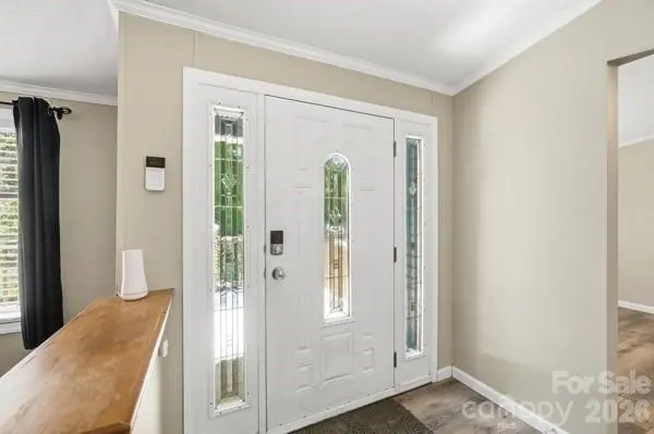 864 Stowe LN, Gastonia, NC 28056