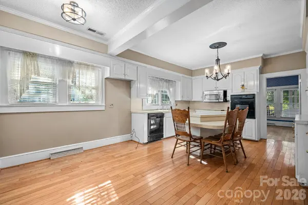 144 Hunter Bridge RD, Stony Point, NC 28678