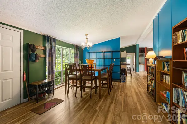 30 Sixth ST, Asheville, NC 28804