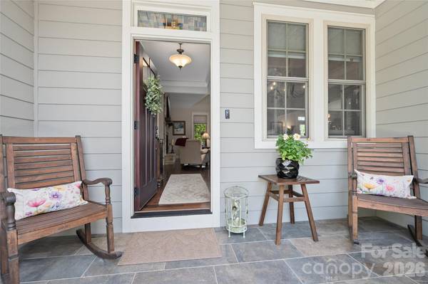 43 Orvis Stone CIR, Biltmore Lake, NC 28715
