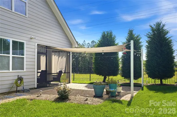 2274 Seagull DR, Denver, NC 28037
