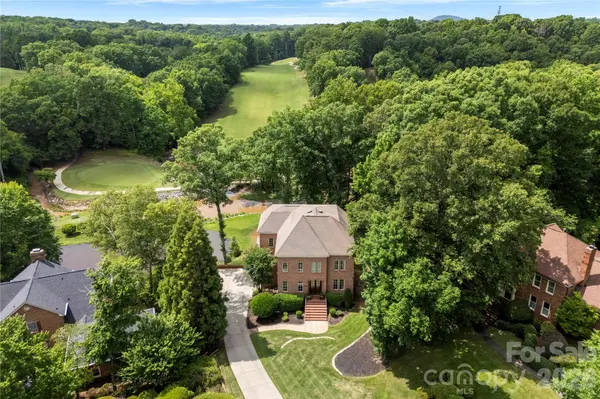208 Tinkham TRL, Cramerton, NC 28032