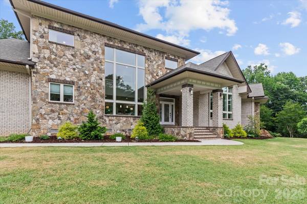 9355 Legrand DR, Terrell, NC 28682