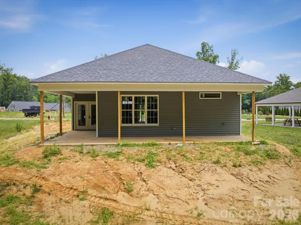 212 Eagle LNDG #28, Morganton, NC 28655