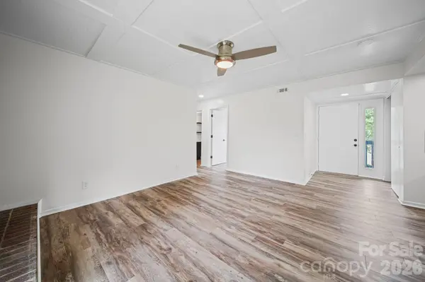 11023 Harrowfield RD, Charlotte, NC 28226