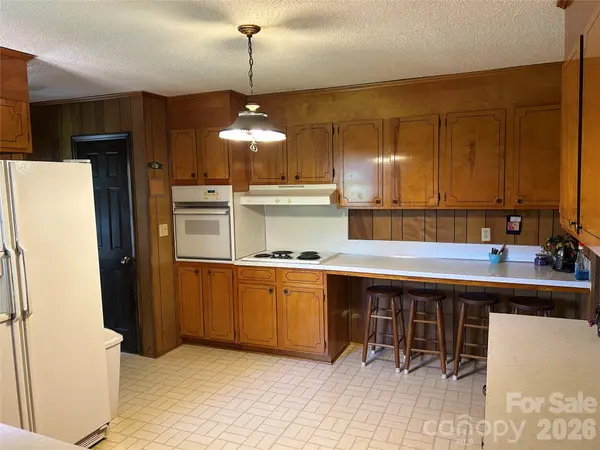 336 Bridges RD, Blacksburg, SC 29702