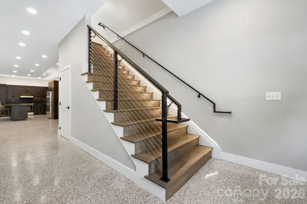 130 Speed WAY #B, Lake Toxaway, NC 28747