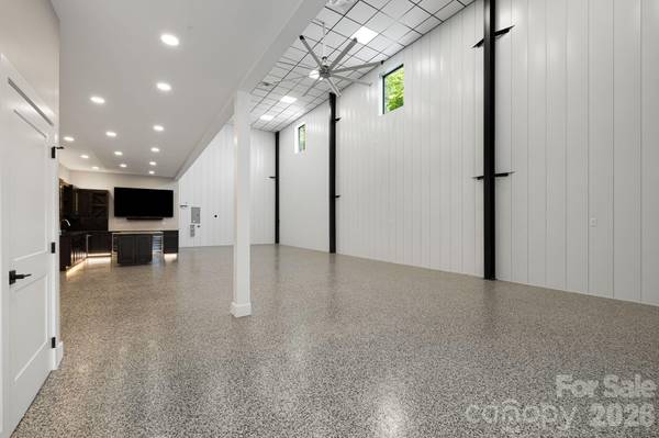 130 Speed WAY #A, Lake Toxaway, NC 28747