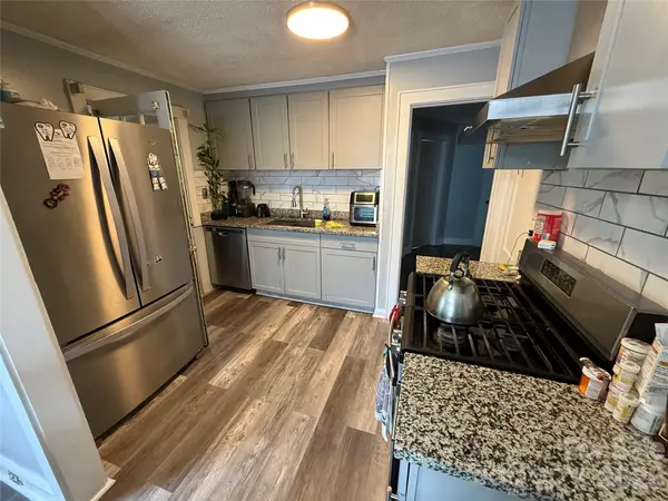 709 Dixie AVE NW, Valdese, NC 28690