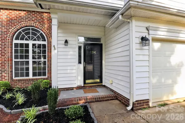 1194 Tufton PL NW, Concord, NC 28027