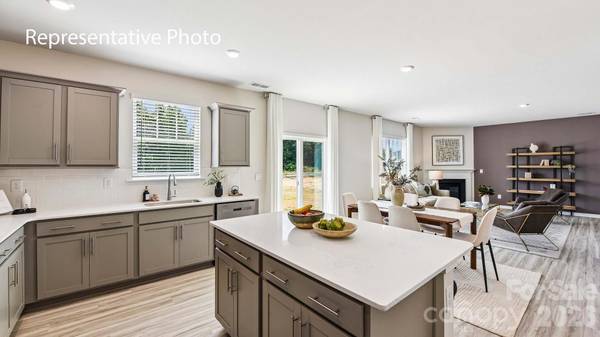 7566 Bainbridge RD, Sherrills Ford, NC 28673