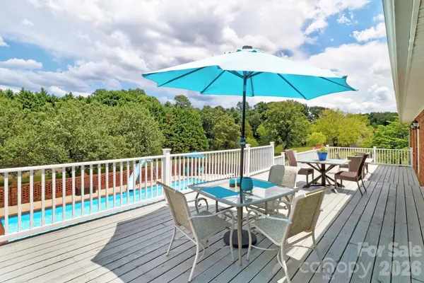4723 Old Mountain RD, Stony Point, NC 28678