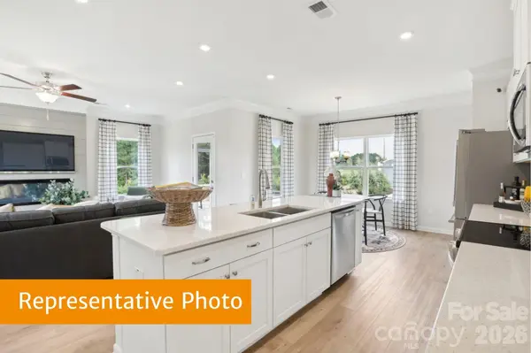 4244 Ruth Creek CT, Charlotte, NC 28216