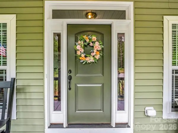 905 Rolling RD, Lincolnton, NC 28092
