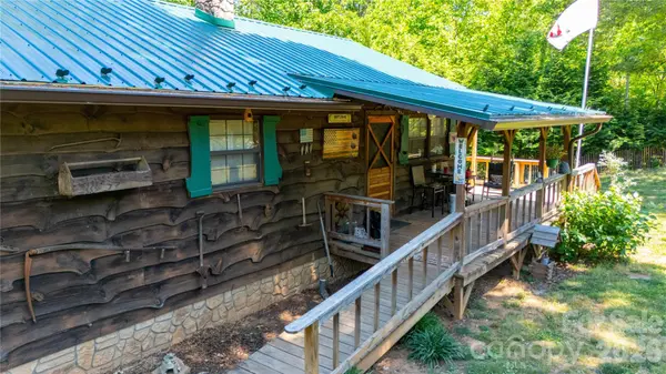 47 Johnson DR, Marion, NC 28752