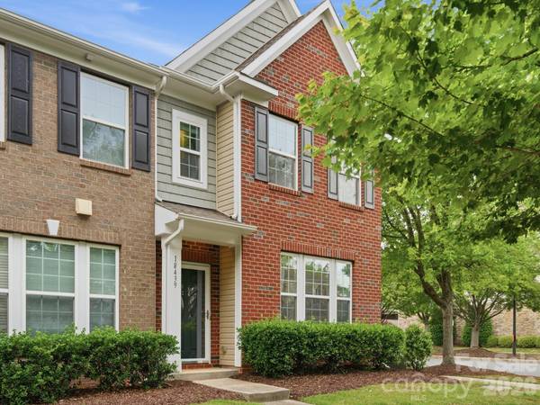 18439 The Commons BLVD, Cornelius, NC 28031