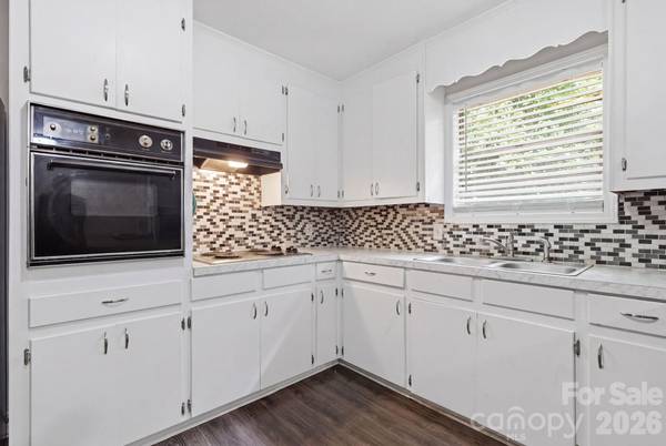 304 Shady LN, Norwood, NC 28128
